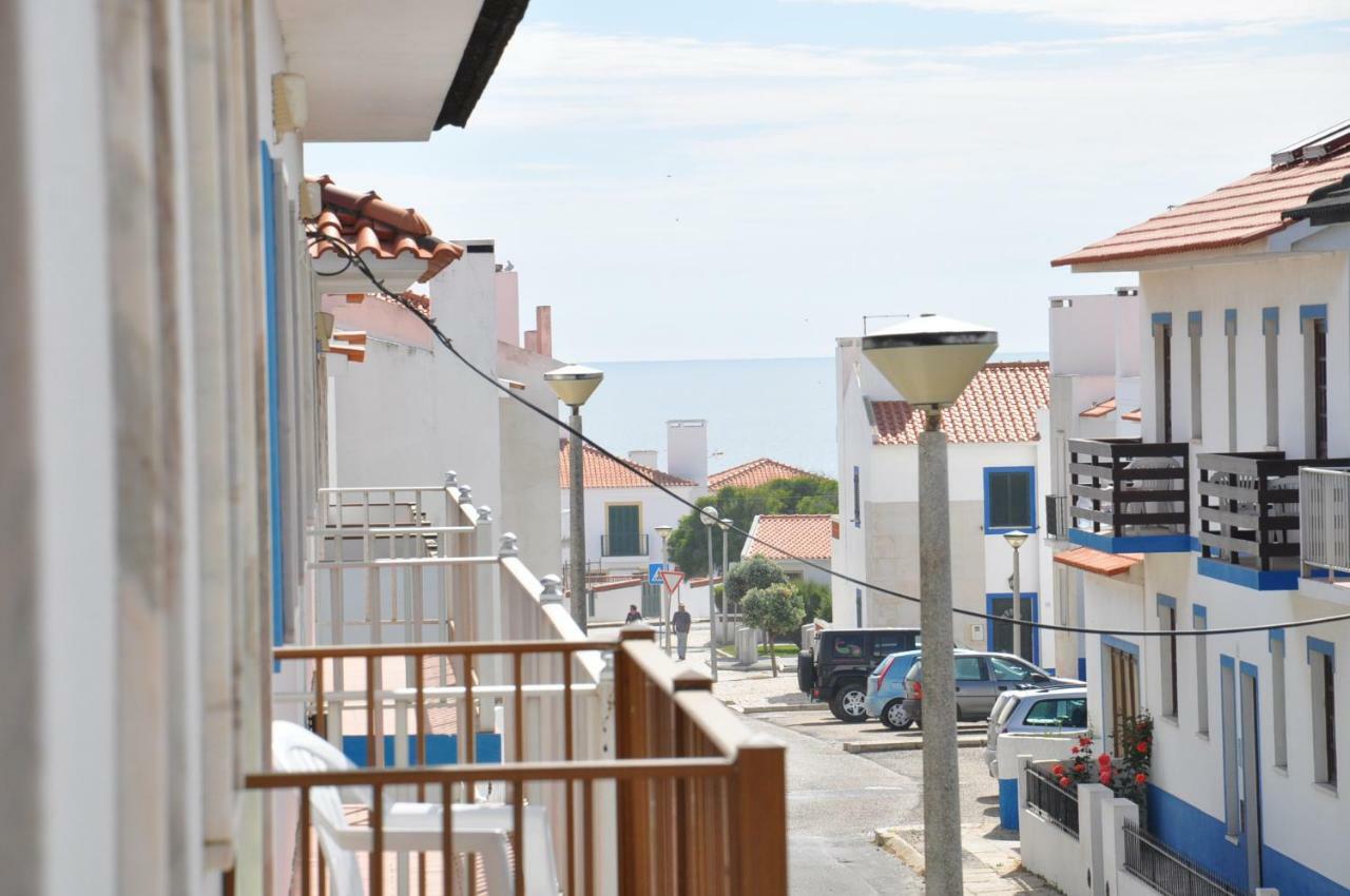 Apartamentos Campos 1 Porto Covo Dış mekan fotoğraf